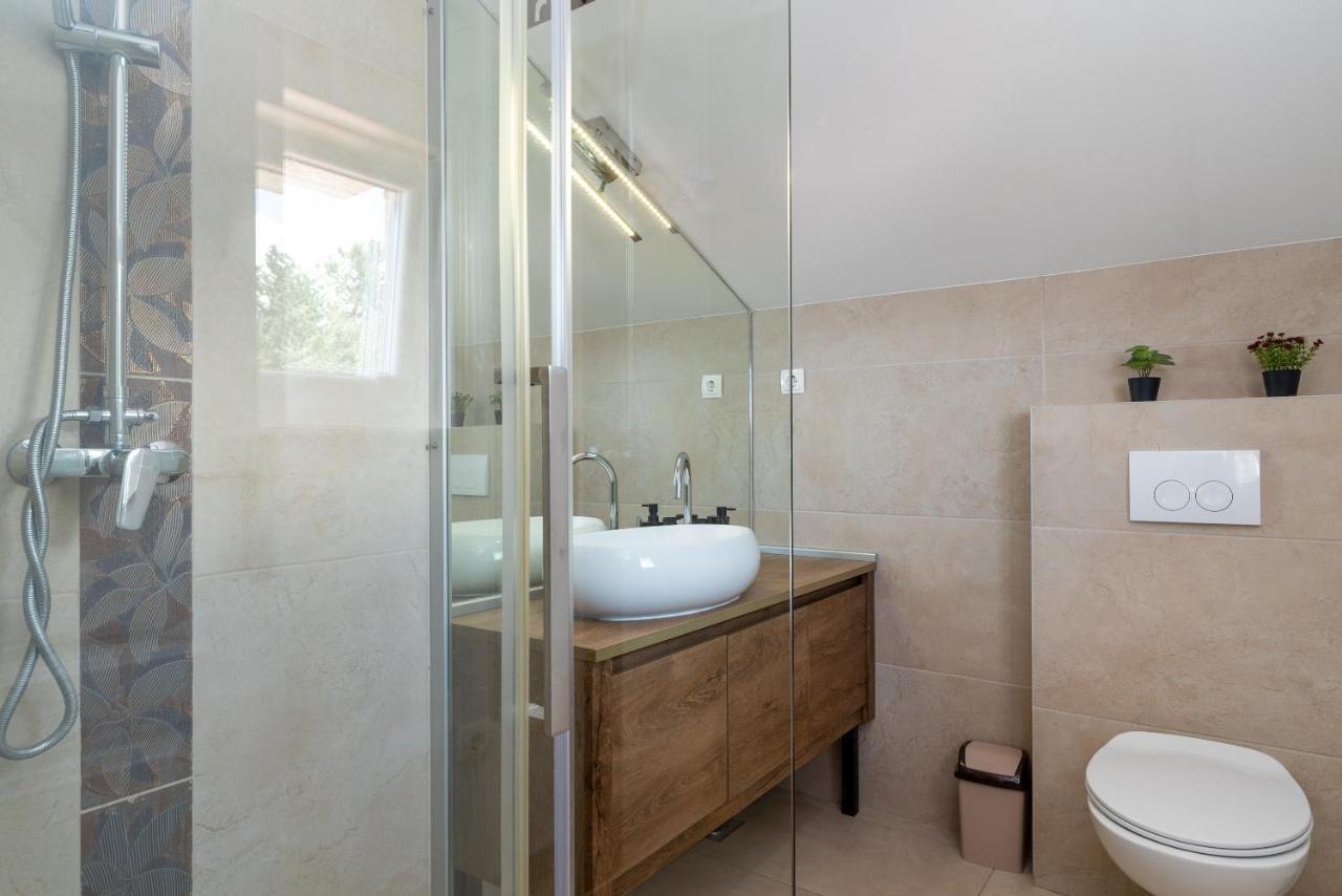 Kaštel Novi Apartments Dobrila מראה חיצוני תמונה